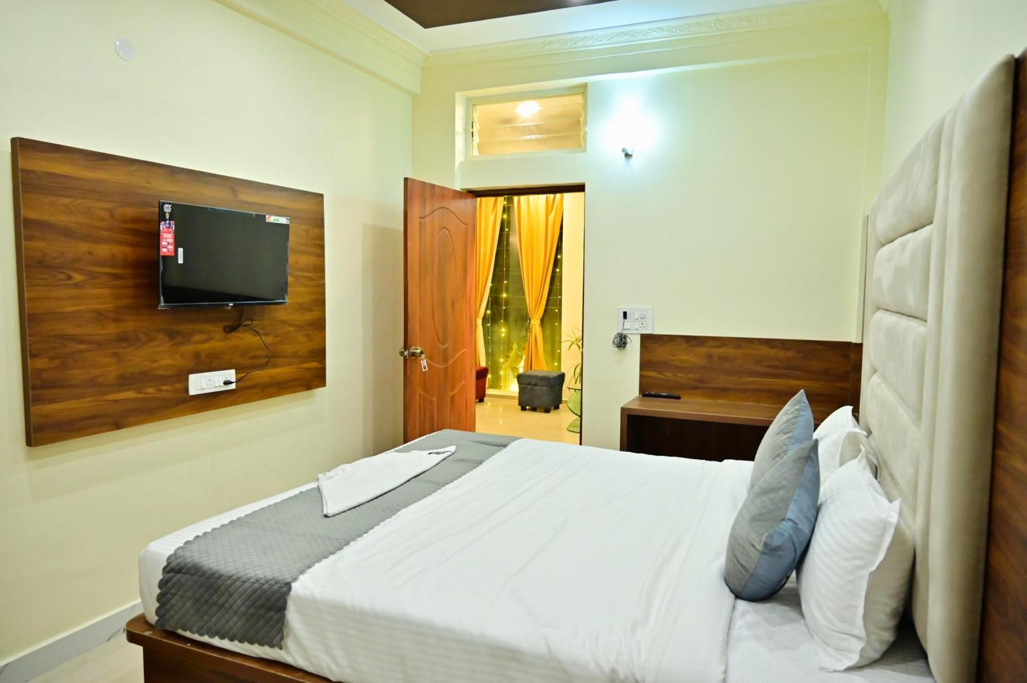 Hotel Boss Palace Mysore Exterior foto